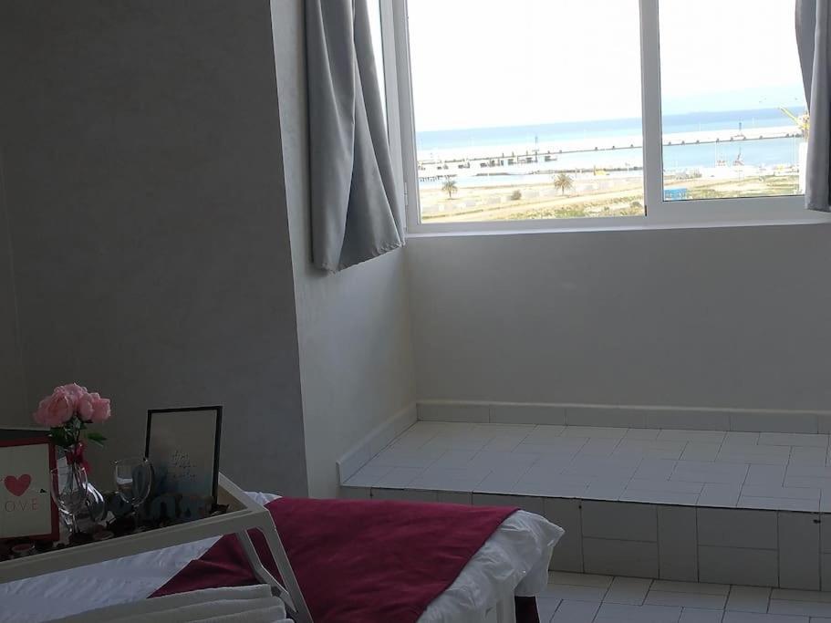 Ocean View Apartment With Airco Tanger Luaran gambar